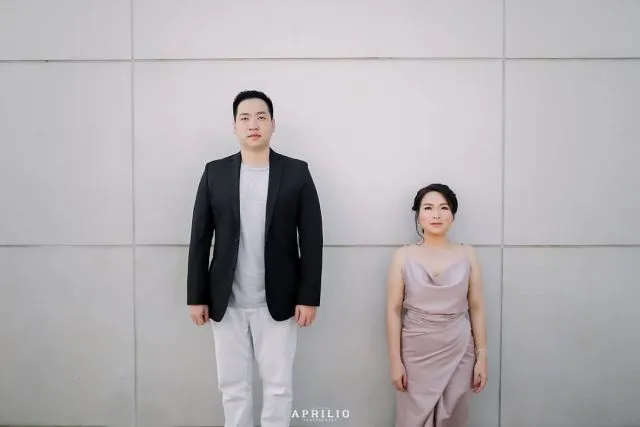 12 Ide Foto Prewedding Studio Tak Bersentuhan 23