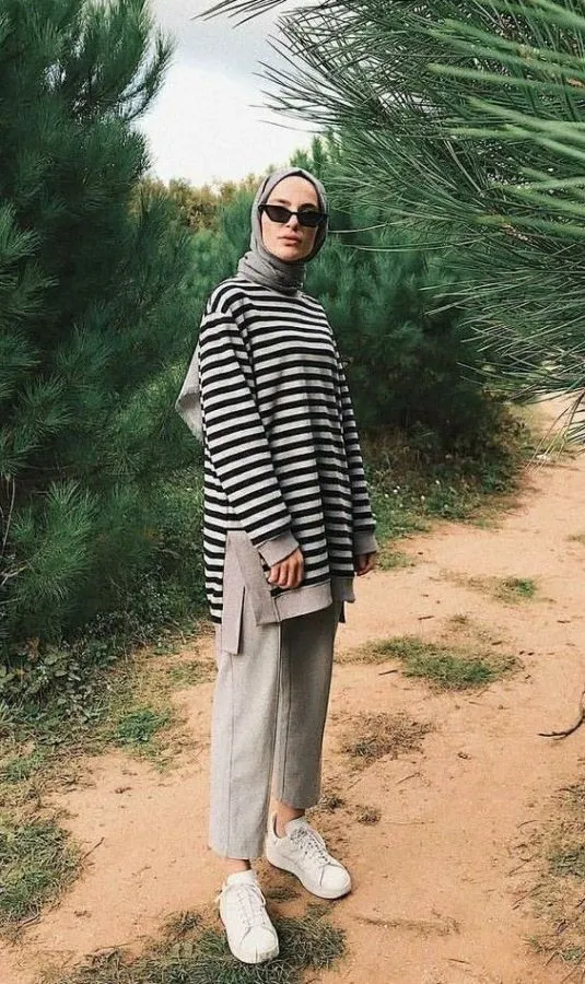 8 Style Hijab dengan Penampilan Sederhana Tapi Menarik. 10