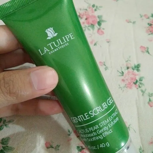 6 Produk Peeling Wajah yang Bagus Murah untuk Exfo 12