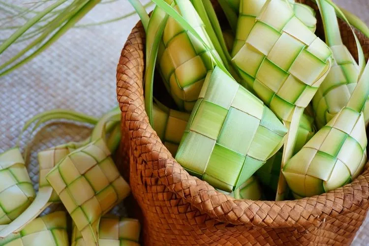 Makna Filosofi Ketupat dan Opor Ayam Saat Lebaran 5