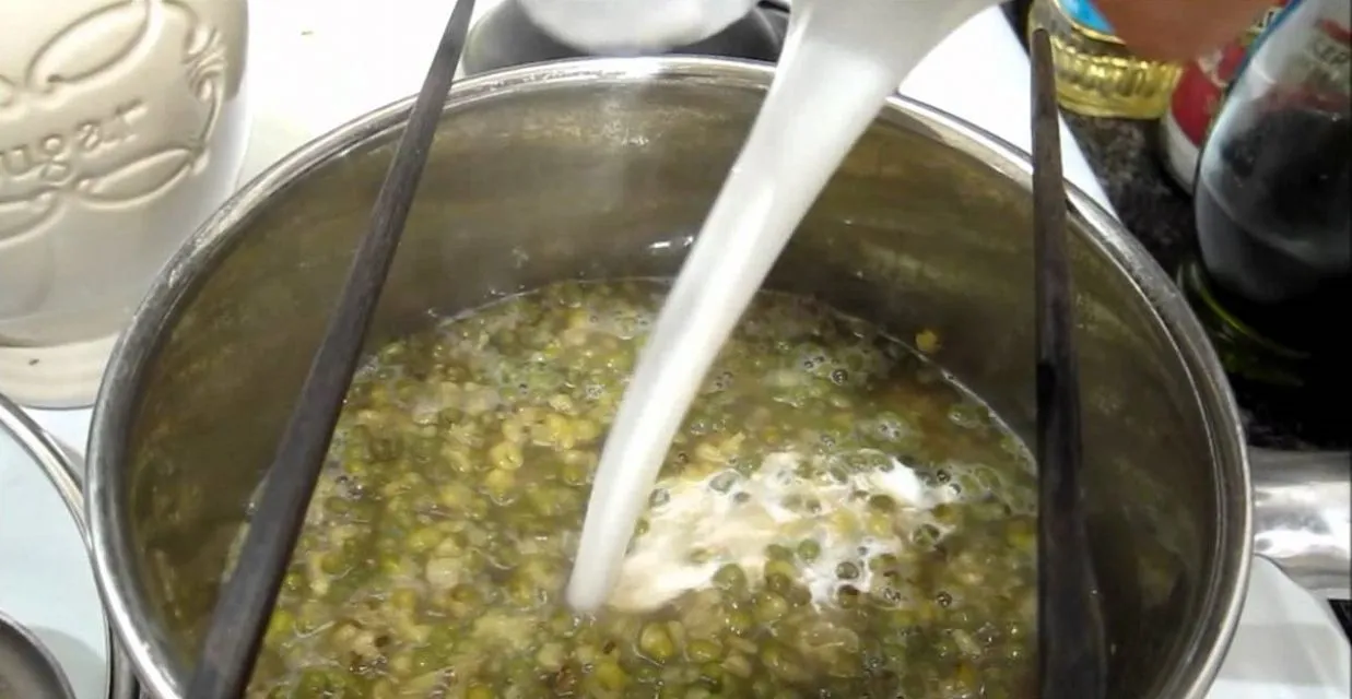 Cara Masak Bubur Kacang Hijau Pake Metode 5-30-7 14 resep bubur kacang hijau santan kara