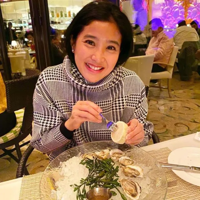 9 Artis yang Belum Menikah Meski Sudah Berusia 30 Tahun Lebih. Tetap Happy Meski Masih Sendiri 16