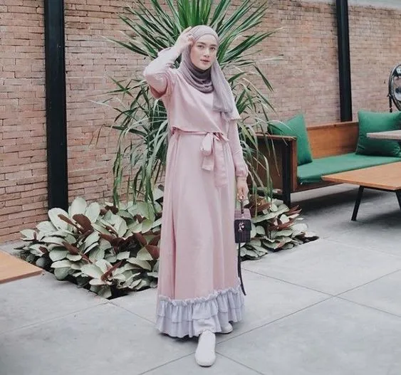 Nggak Perlu Baju Baru Buat Tampil Fresh dan Sopan Saat Lebaran, Ikuti Trik Simpel Ini! 8