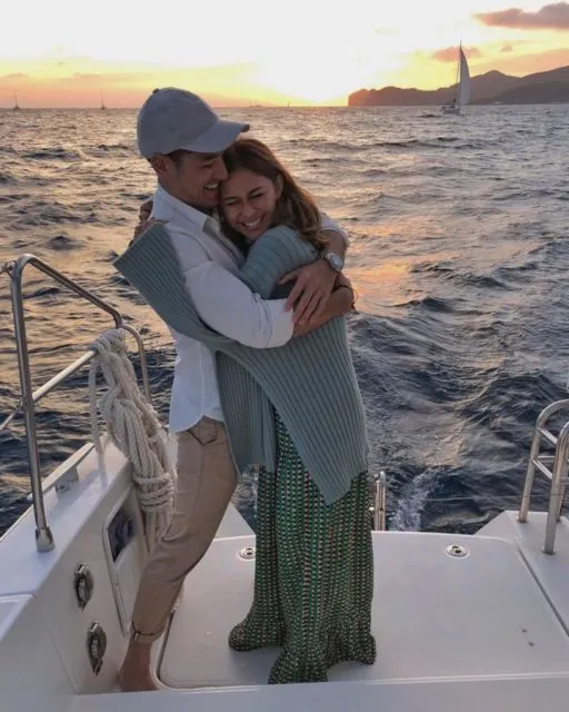 5 Alasan Andrew White Layak jadi Sosok Suami dan Ayah Idola. Perhatian dan Sayang Keluarga~ 7