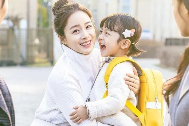 5 Pelajaran Hidup tentang Pernikahan dan Kasih Sayang Orang Tua dari K-Drama, Hi Bye Mama 10