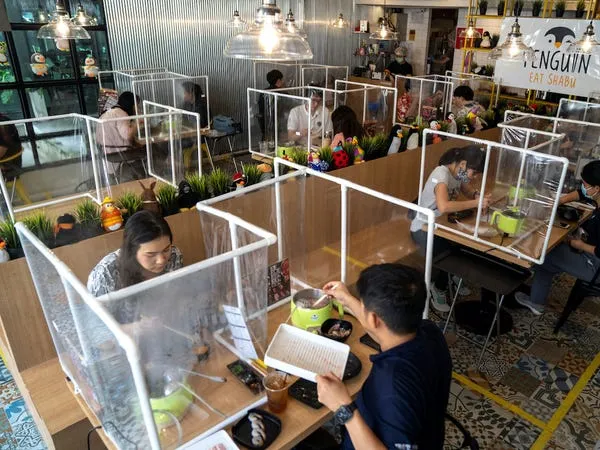 7 Cara Cerdas Restoran Memberlakukan Social Distancing Pasca Pandemi. Unik dan Kreatif ya! 14