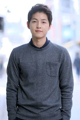 9 Aktor Korea yang Gayanya Sederhana di Keseharian. Yang Macho Sampai Imut, Ada! 18