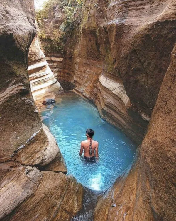 Curug Love, Destinasi Cantik dan Menyegarkan di Bogor. Jadi Pengen Nyebur ke Sana! 7