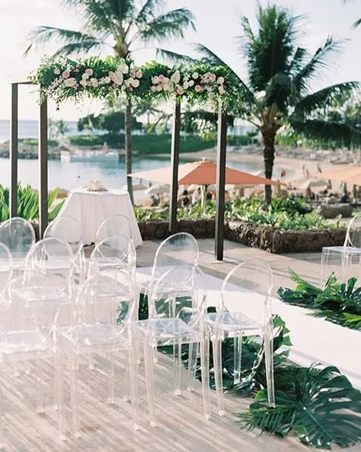 11 Detail Ide Pernikahan ala Disney yang Romantis. Elegan dan Jauh dari Kesan Kekanak-kanakan~ 13