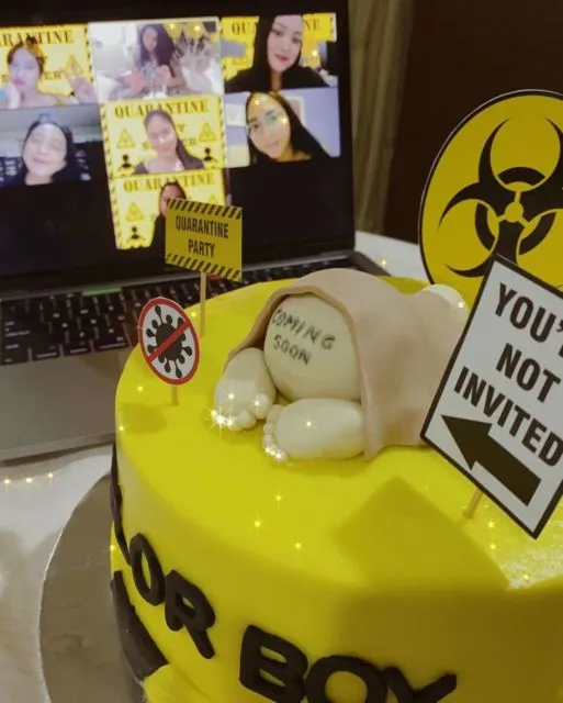 9 Detail Virtual Baby Shower ala Tasya Farasya. Bisa Sontek Ide Seru-seruannya Meski di Kamar Aja~ 12