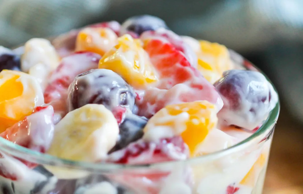 8 Resep Salad Buah yang Nggak Cuma Penuh Mayones dan Keju Saja. Potensial untuk Jualan Juga 11