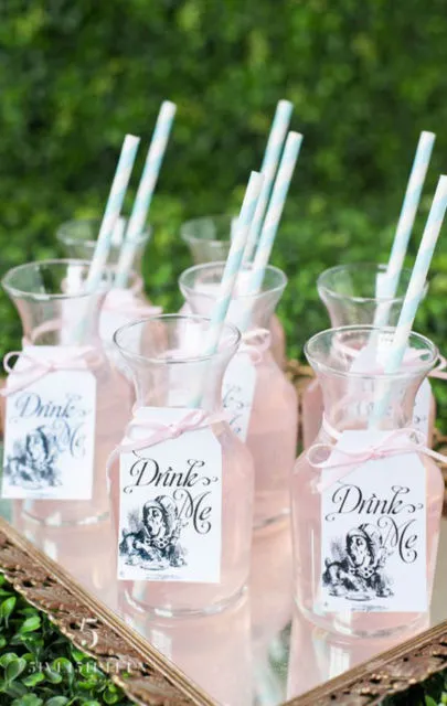 11 Detail Ide Pernikahan ala Disney yang Romantis. Elegan dan Jauh dari Kesan Kekanak-kanakan~ 18