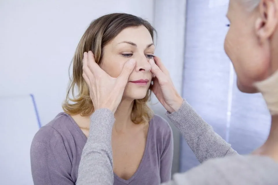 Mengenal Gejala Sinusitis, Bukan Sekadar Flu Biasa! 17 obat sinusitis