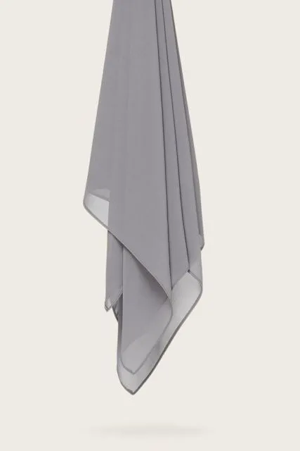 4 Kesalahan Pakai Hijab yang Bikin Penampilanmu Berantakan. Please, Teliti Lagi! 6