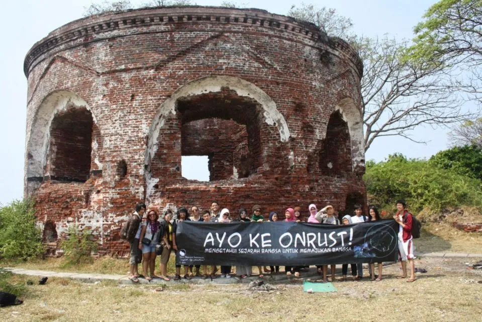 Kisah Misteri Hantu Cantik Maria van de Velve yang Menghuni Pulau Onrust di Kepulauan Seribu 8