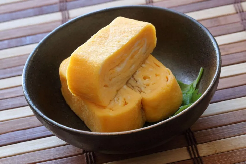 7 Kreasi Telur Dadar Tak Biasa buat Lauk Makan. Ada yang Geprek Hingga Telur Dadar Khas Padang 10