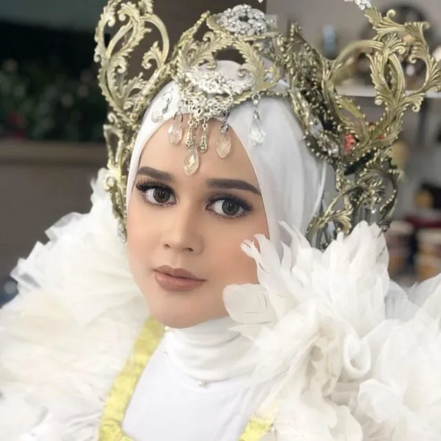 11 Foto Maternity ala Cut Meyriska-Roger Danuarta. Mirip Bidadari Turun ke Bumi sama Suami! 15