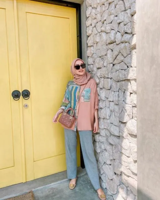 Detail Penampilan Terbaru Mega Iskanti; Tetap Simpel Tapi Makin Menawan! 16
