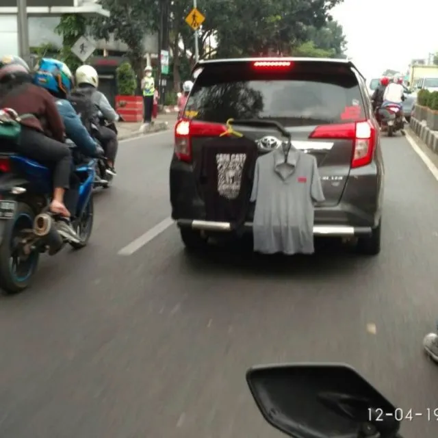 11 Fungsi Kocak Mobil yang Belum Banyak Orang Tahu. Biar Nggak Cuma Dipakai buat Jalan-Jalan Aja~ 12