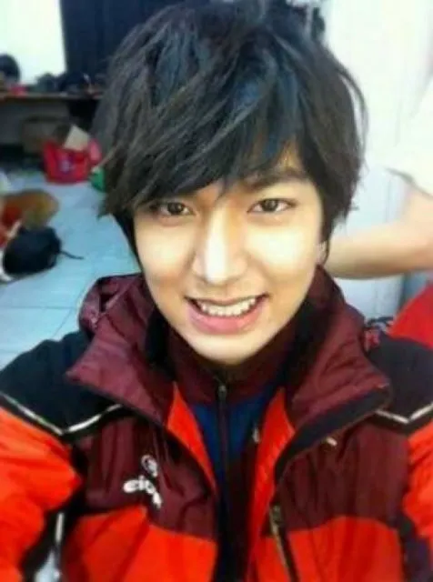 9 Penampilan Jadul Lee Min Ho yang Nggak Banyak Terekspos. Tetap Ganteng Nggak? 11