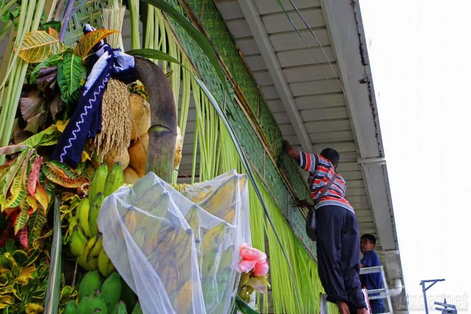 Makna Sakral Tuwuhan di Pernikahan Adat Jawa. Ternyata Lebih dari Sekadar Dekorasi lo! 7