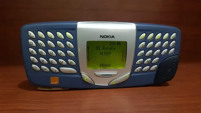 Nostalgia 5 Hape Jadul Tahan Banting. Legendaris Banget nih, Awetnya Sampai Bertahun-Tahun 10