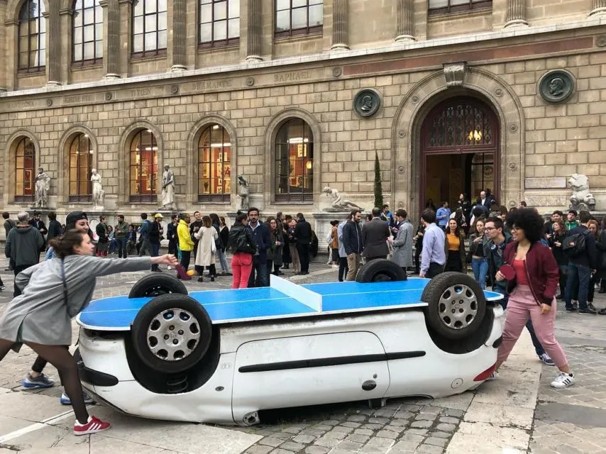 11 Fungsi Kocak Mobil yang Belum Banyak Orang Tahu. Biar Nggak Cuma Dipakai buat Jalan-Jalan Aja~ 19