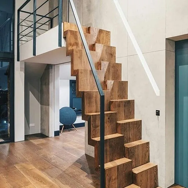 8 Desain Tangga Rumah Minimalis yang Nggak Makan Tempat. Juga Bisa Berfungsi Sebagai Rak 17