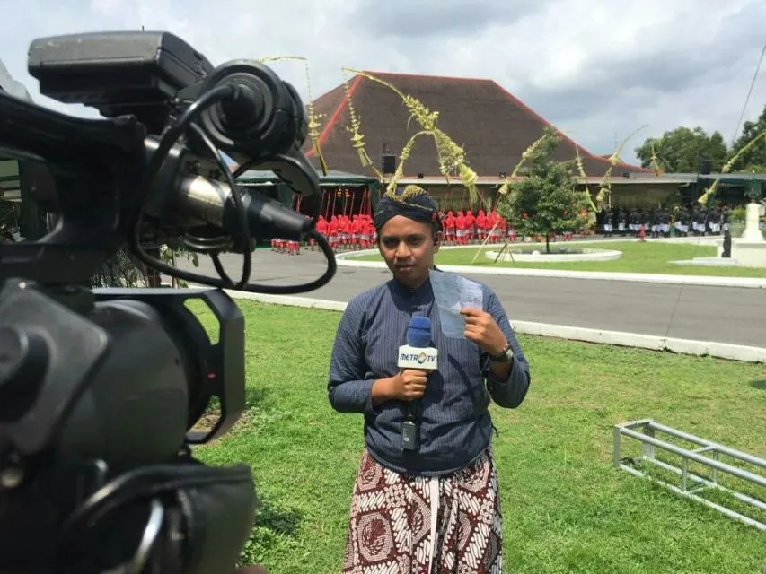 Cerita Pengalamanku Sebagai Reporter TV Swasta. Asam Manisnya Tak Tampak Depan Kamera~ 8