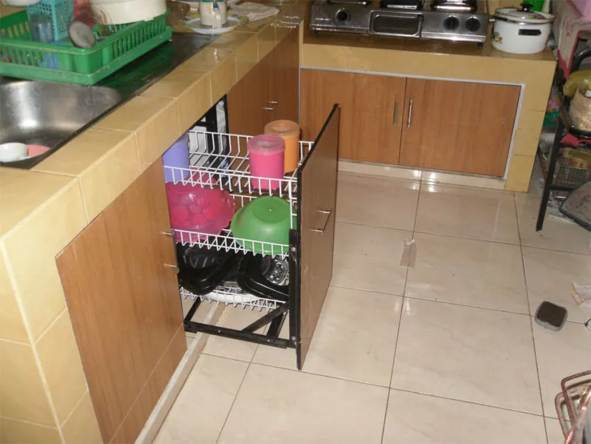 9 Model Rak Dapur Minimalis yang Keren dan Sederhana 11