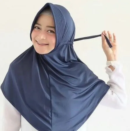 Plus-Minus Pakai Hijab Instan yang Sekarang Lagi Laris Manis di Pasaran. Wajib Tahu! 5