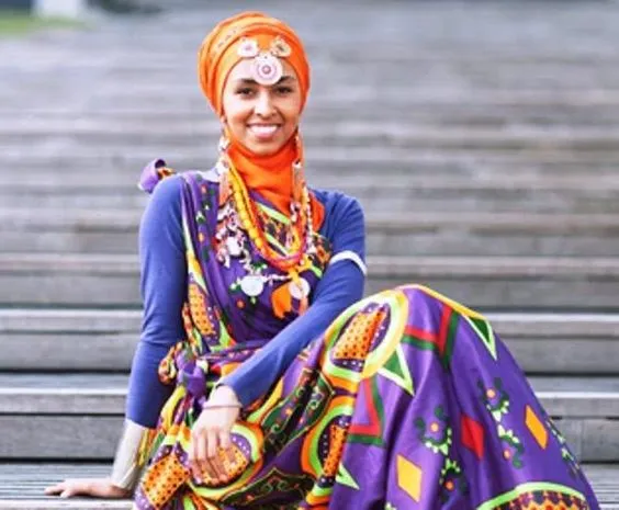 Cara Berhijab dari 9 Negara di Dunia Ini Harus Kamu Tahu. Santun dan Cantik Semua! 15