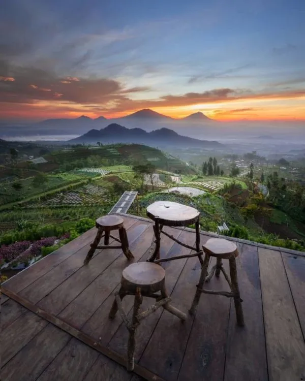 Silancur Highland, Destinasi Wisata yang Instagramable di Magelang. Bikin Betah dan Ogah Pulang! 11