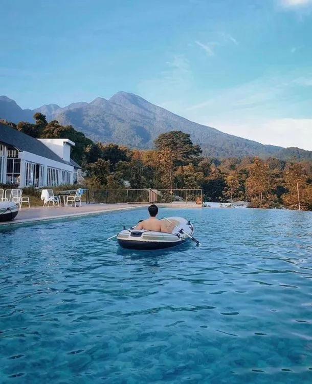 Leuweung Geledegan, Glamping Seru untuk Staycation di Bogor. Infinity Pool dan View-nya Menakjubkan! 6
