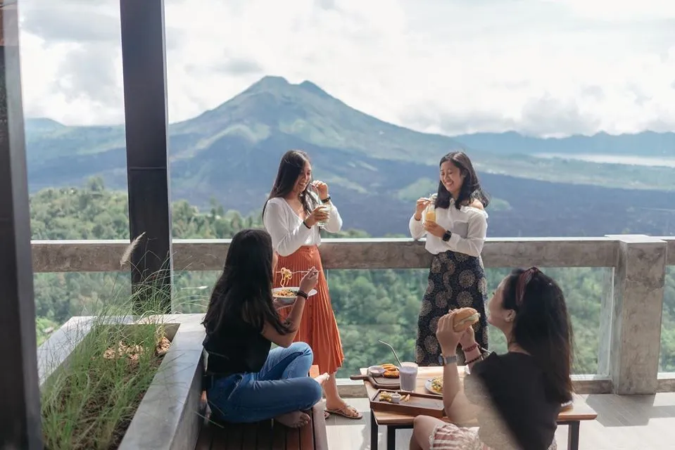 Cafe Tegukopi, Tempat Nongkrong di Kintamani 8