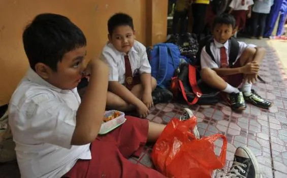 Derita Zaman SD, Inilah Hal-Hal yang Dulu Bikin Kita Dianggap sebagai Anak Cupu oleh Teman Lainnya 7