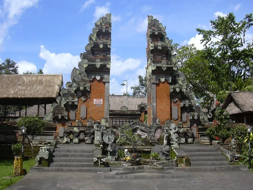 5 Destinasi Wisata Kebudayaan Bali yang Wajib Kamu Kunjungi. Jangan Cuma ke Pantai Doang! 9