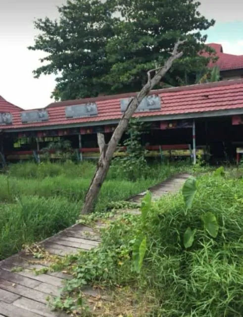 Dari Sekolah Sampai Kamar Kos, Begini Penampakannya Setelah Lama Ditinggalkan. Efek Pandemi :( 23
