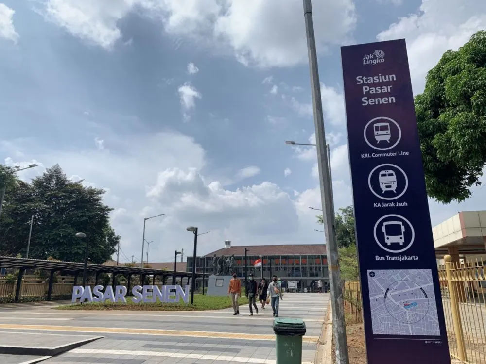 Potret Terbaru Penataan Stasiun Kereta Api di Jakarta. Rapi, Elegan dan Mirip Stasiun di Negara Maju! 11
