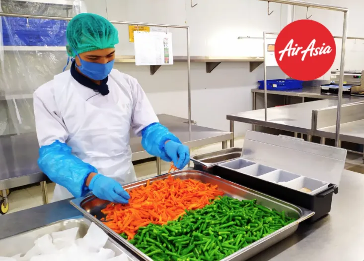 Biar Penumpang Aman Saat Terbang di New Normal, AirAsia Indonesia Penuhi Standar Kebersihan Baru Makanan Penerbangan 4