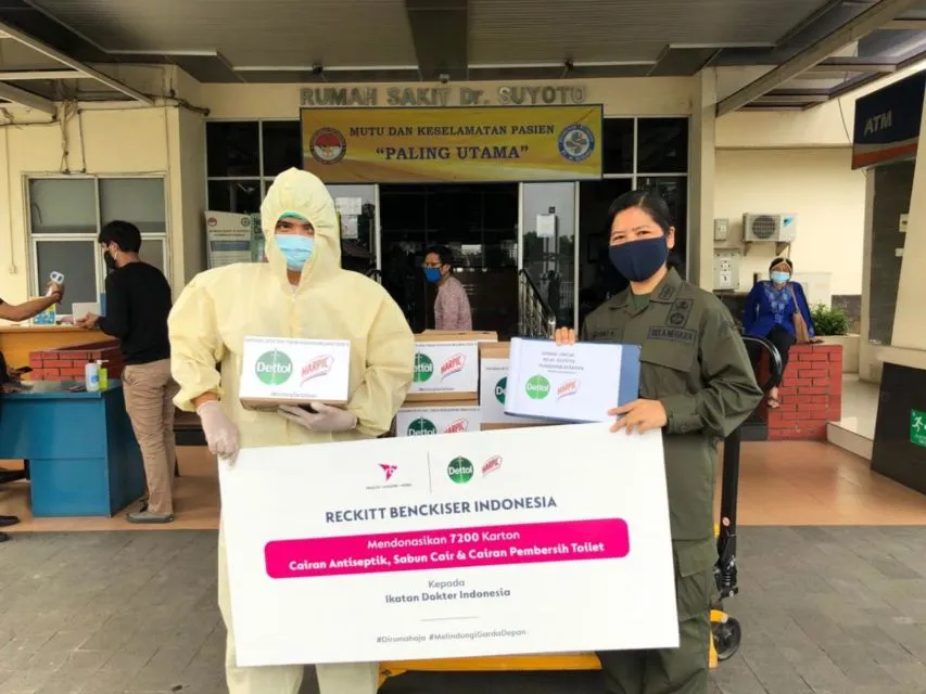Salurkan Donasi Rp 22 M, Dettol dan Harpic Bantu #MelindungiGardaDepan Lawan Covid-19 6