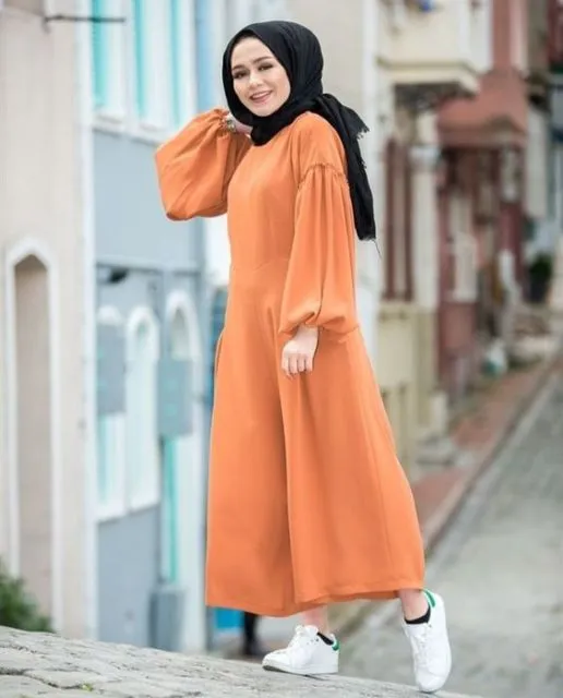 9 Model Tunik Terbaru yang Sekaligus Bisa Jadi Dress 14