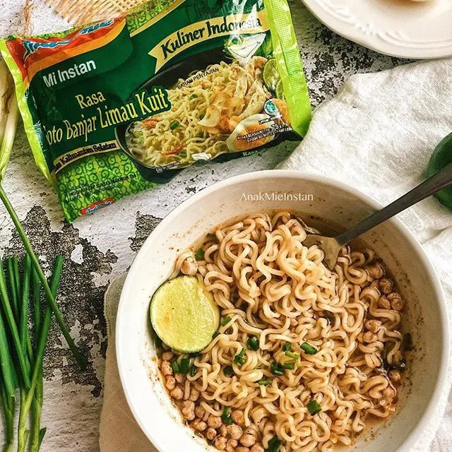 Ada Dua Versi Bumbu Indomie Goreng di Indonesia. Yang Dijual di Jawa & Luar Jawa Ternyata Beda! 8