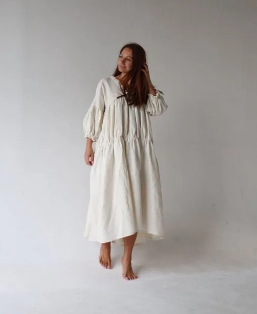 9 Model Dress Rumahan Selain Daster; Bahannya Sama-Sama Adem dan Nyaman! 15
