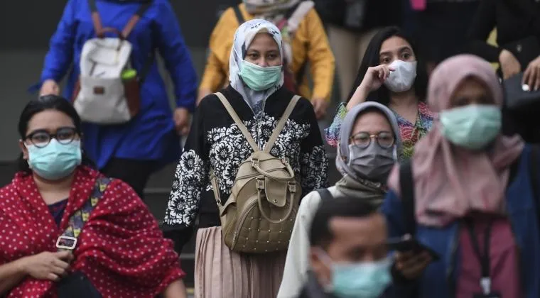 Kasus Corona Meningkat, Surabaya Disebut Zona Hitam dan Bikin Panik Warganet. Apa Sebutannya Tepat? 5