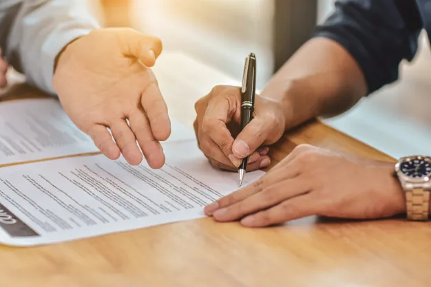 4 Hal yang Perlu Kamu Tahu Tentang Penahanan Ijazah Saat Bekerja. Kebijakan yang Menyeramkan? 6