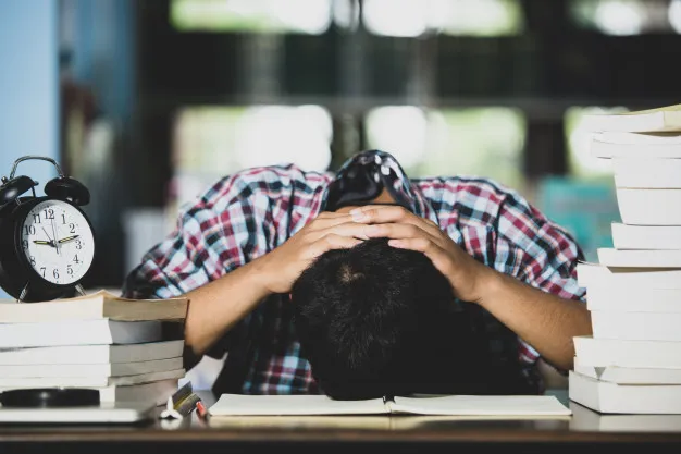 Kupas Tuntas Kuliah Kelas Karyawan; Alternatif Lanjut Berkuliah Sambil Tetap Kerja Full-time 8