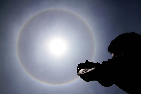 Gerhana Matahari Cincin Akan Muncul Besok. Yuk Catat Jadwal dan Fakta-fakta Buat Kamu yang Tertarik Menyaksikan 6