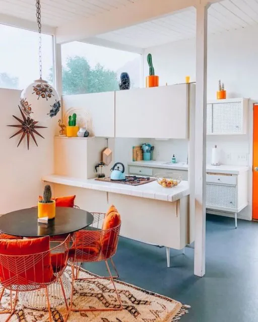 9 Model Rak Dapur Minimalis yang Keren dan Sederhana 18