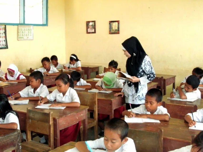 5 Unek-Unek Tentang Guru dari Anak SD. Kamu Dulu Suka Bertanya-Tanya Tentang Hal ini Nggak sih? 7